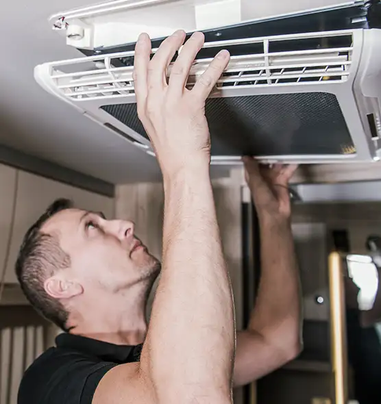  Professional Licensed And Insured Cleaners in Santa Ana, CA